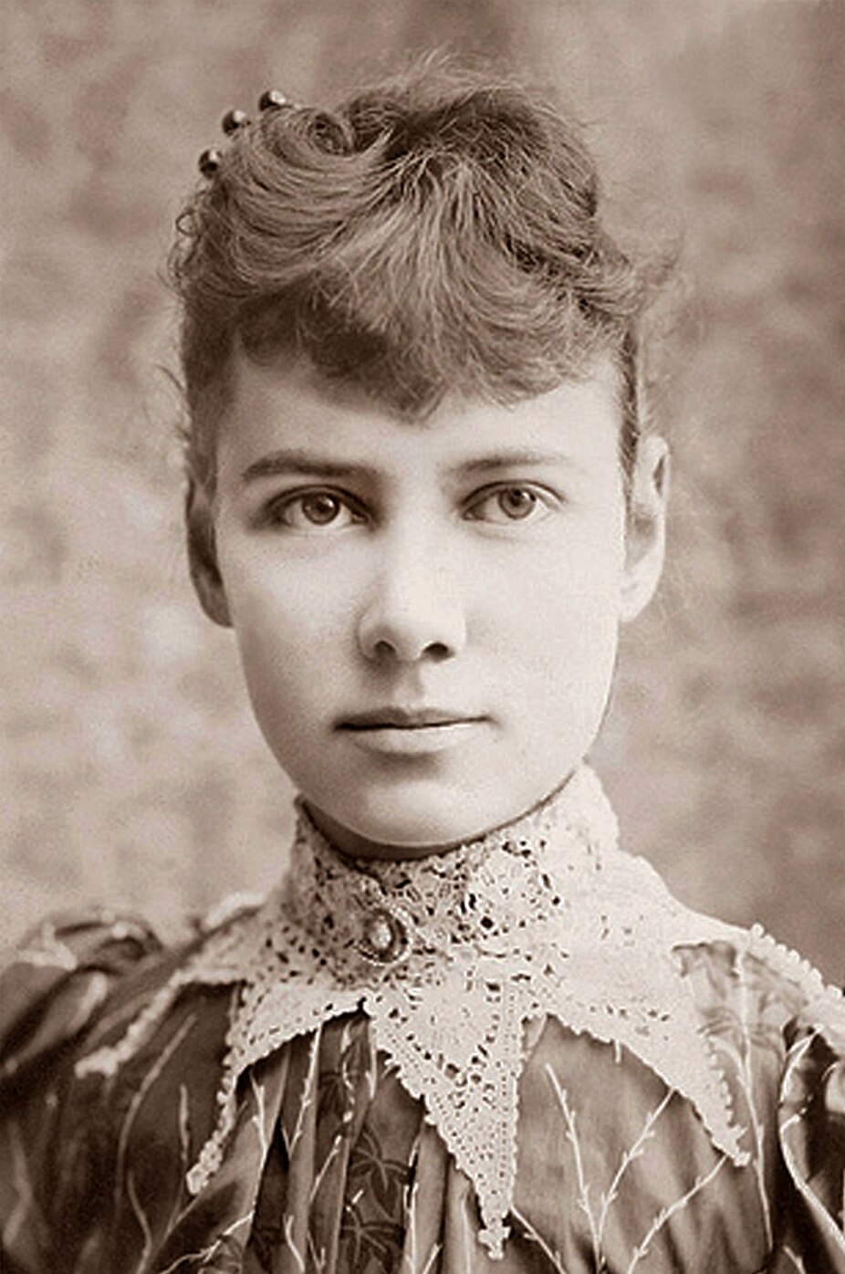 A portrait of Nellie Bly in profile.